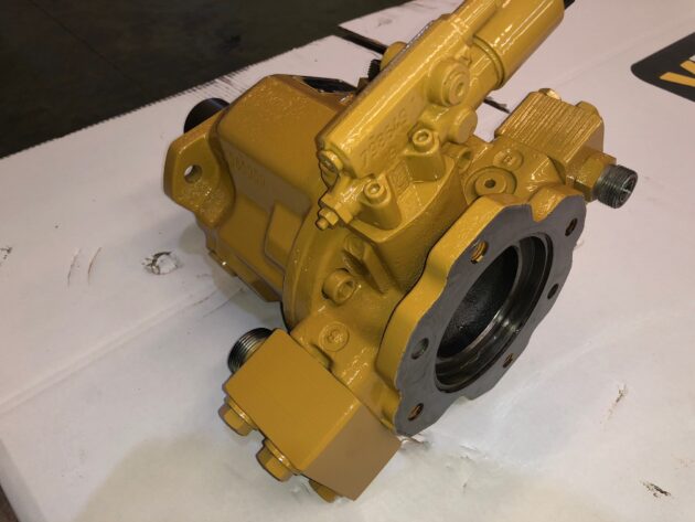 CATERPILLAR  365B-II  147-5826 - BOMBA DE VENTILADOR - Imagen 4