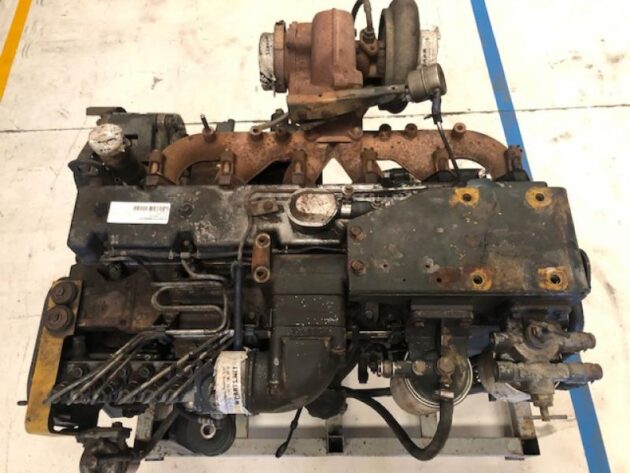 KOMATSU  WA380-5H  423-01-32101 - MOTOR TÉRMICO CUMMINS 8.3 - Imagen 5