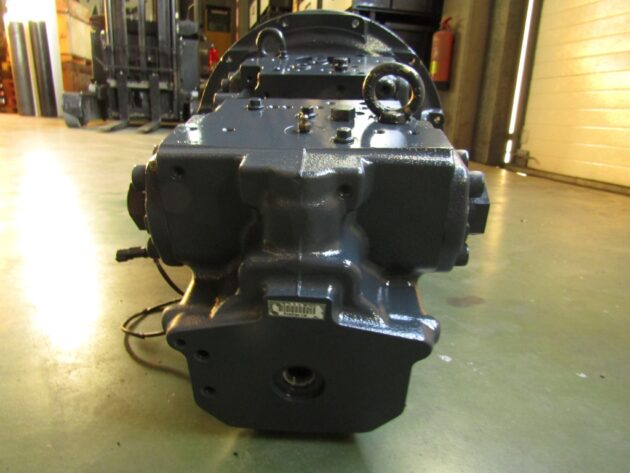 KOMATSU  PC240-7  708-2L-00112 - BOMBA HIDRÁULICA PRINCIPAL - Imagen 2