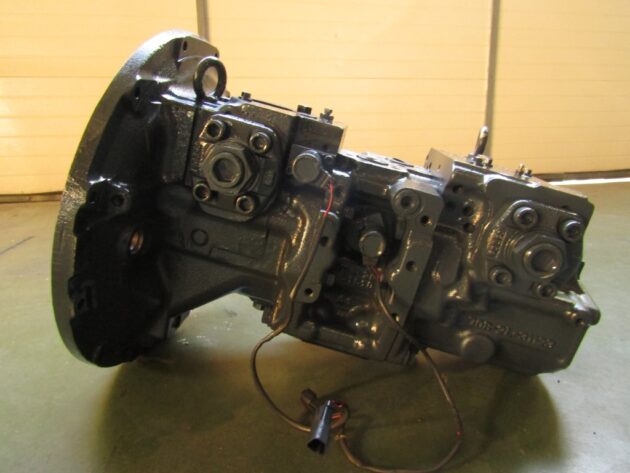 KOMATSU  PC240-7  708-2L-00112 - BOMBA HIDRÁULICA PRINCIPAL - Imagen 3