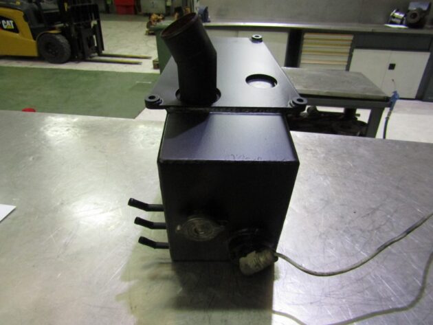 LIEBHERR  R984CHD LITRONIC  10022387 - BOTELLA DE EXPANSIÓN - Imagen 3