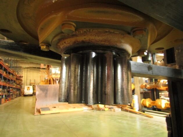 CATERPILLAR  345BL  114-1409 - REDUCTOR DE GIRO - Imagen 5