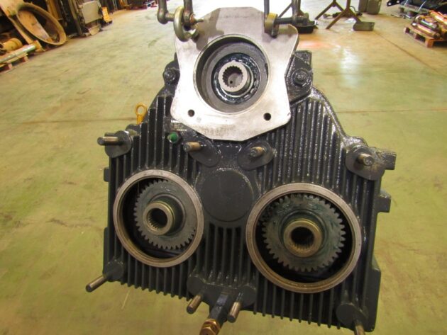 LIEBHERR  R974BHD LITRONIC  9279810 - CAJA DE TRANSFERENCIAS PVG450