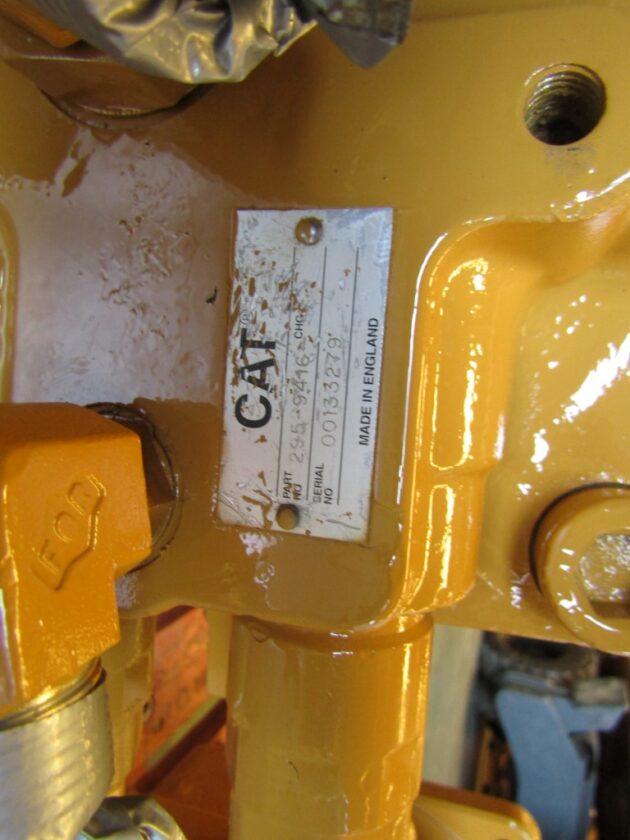 CATERPILLAR  374D  295-9434 - MOTOR DE GIRO - Imagen 9