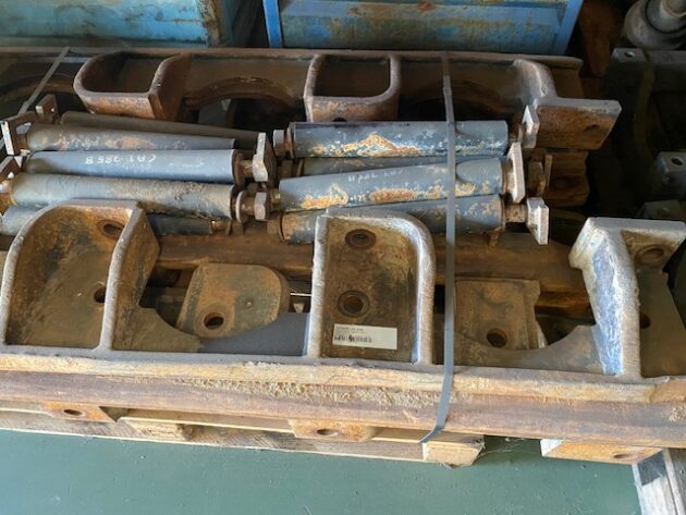 CATERPILLAR  385B  176-2108 / 174-8500 - PROTECTOR DE CADENA - Imagen 5