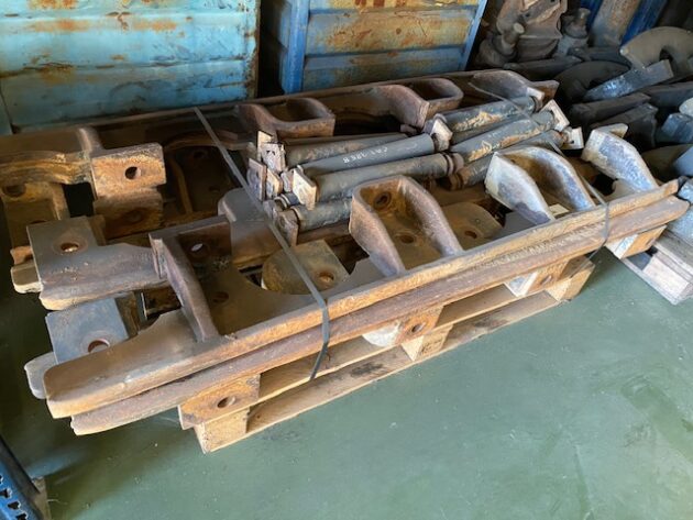CATERPILLAR  385B  176-2108 / 174-8500 - PROTECTOR DE CADENA