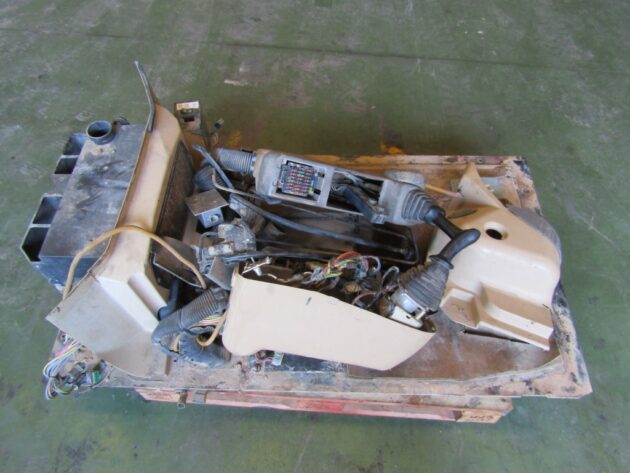 CATERPILLAR  322B   - INTERIOR DE CABINA