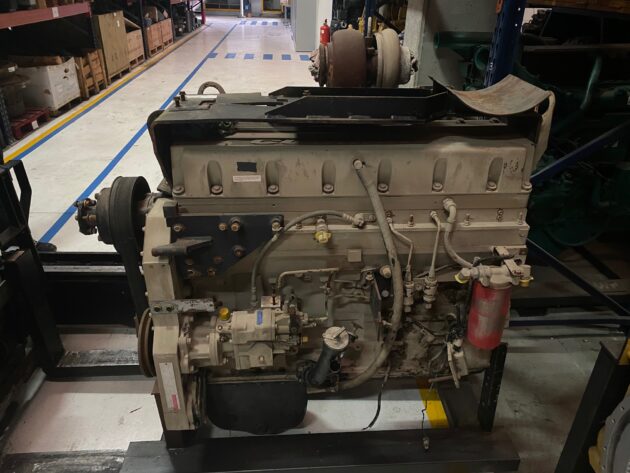 KOMATSU WA470-3H - 615E-17-HH50 - ENGINE CUMMINS M11 - Image 4