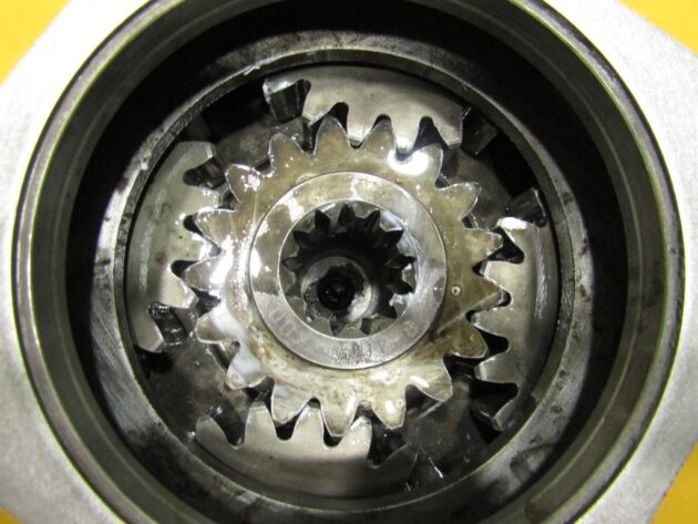 CATERPILLAR  330D  199-4539 - REDUCTOR DE GIRO - Imagen 8