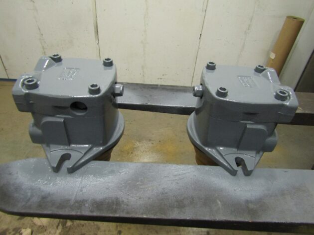 LIEBHERR  R942HDSL LITRONIC  9271510 - MOTOR DE TRANSLACIÓN FMF090 - Imagen 7