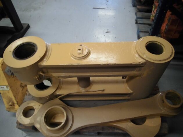 CATERPILLAR   365BL  148-3326 / 148-3327 - BIELA PARALELA DE CAZO