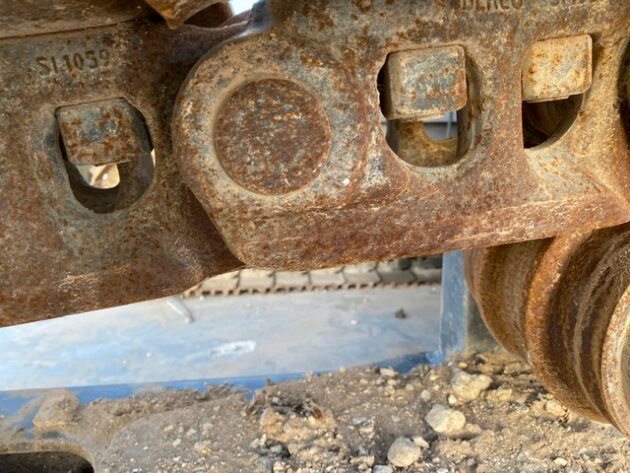 NEW HOLLAND  E485   - CADENAS - Imagen 3