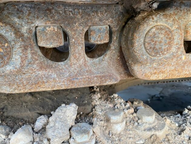 NEW HOLLAND  E485   - CADENAS - Imagen 4