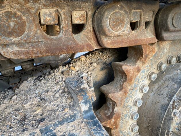 NEW HOLLAND  E485   - RUEDA CAVILLA - Imagen 2
