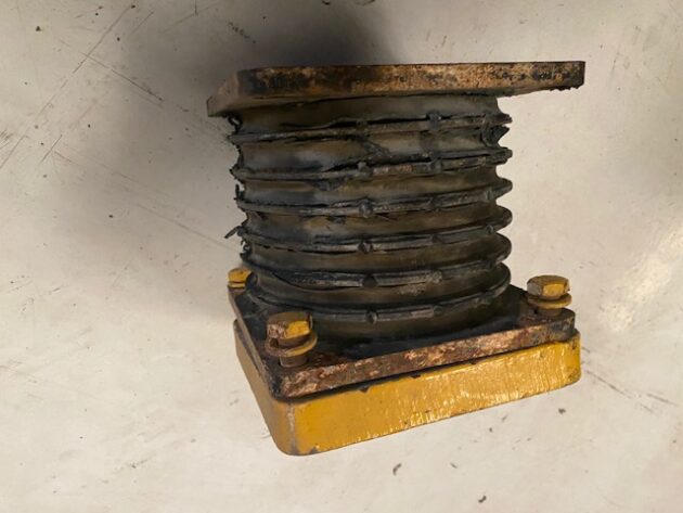 BELL  B30D  216482 - SILENTBLOCK TOPE DE CAJA - Imagen 3