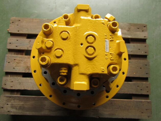 KOMATSU  PC210LC-5K  20Y-27-00014 - MANDO FINAL CON MOTOR DE TRANSLACIÓN - Imagen 6