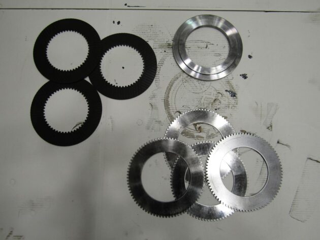 CATERPILLAR  M322C  8U-9507 / 8U-9508 / 8U-9509 / 110-0842 - DISCOS Y PLATOS DE FRENO