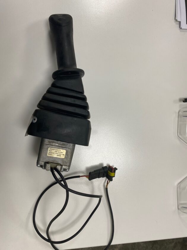 CASE  WX210   - JOYSTICK