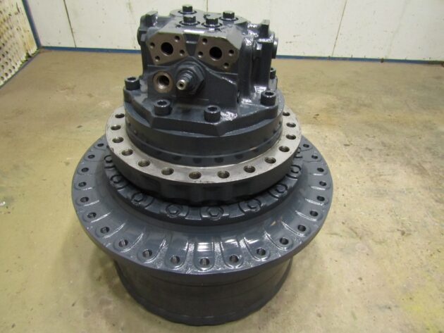 KOMATSU PC600-7 - 706-88-01101 - FINAL DRIVE - TRAVEL MOTOR - Image 2