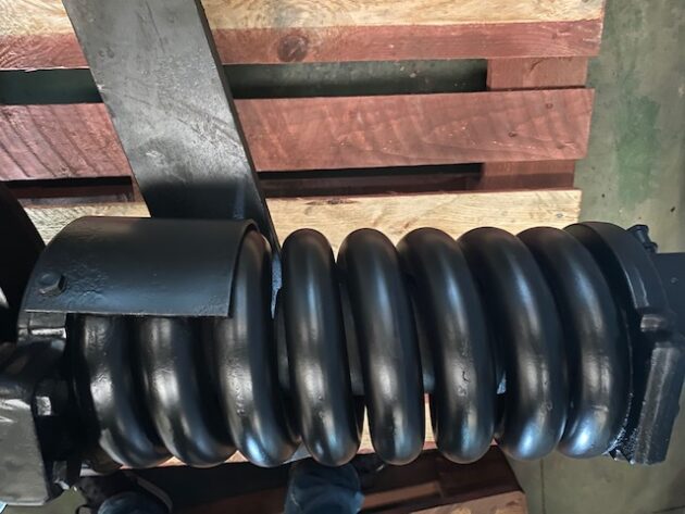 CATERPILLAR  318C  145-3028 - MUELLE TENSOR Y TENSOR DE CADENA - Imagen 2