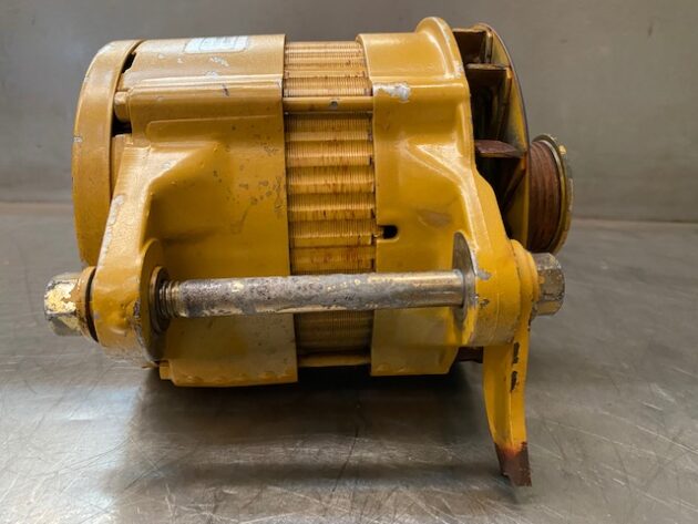 CATERPILLAR  330CL  185-5294 - ALTERNADOR - Imagen 2