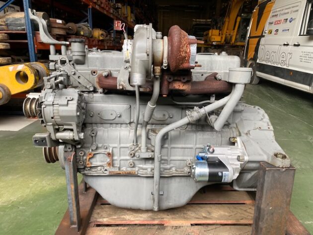 FIAT-HITACHI  EX200-5   - MOTOR TÉRMICO ISUZU CC-6BG1TRA-02 CON PARTE ELÉCTRICA - Imagen 3