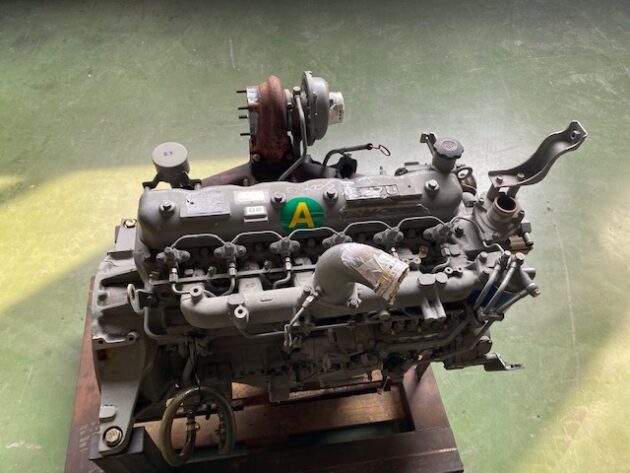 FIAT-HITACHI  EX200-5   - MOTOR TÉRMICO ISUZU CC-6BG1TRA-02 CON PARTE ELÉCTRICA - Imagen 5