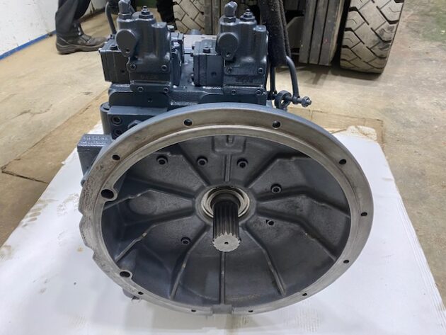 NEW HOLLAND  E485   - BOMBA HIDRÁULICA PRINCIPAL K5V200 - Imagen 2