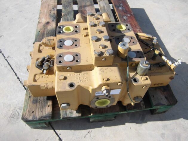 CATERPILLAR  375ME  118-6809 - DISTRIBUIDOR PRINCIPAL - Imagen 2