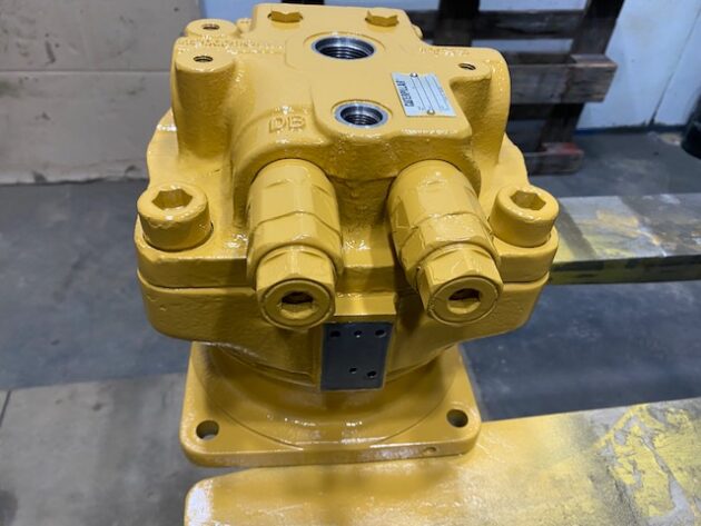 CATERPILLAR  385B  177-2548 - MOTOR DE GIRO M2X210CHB