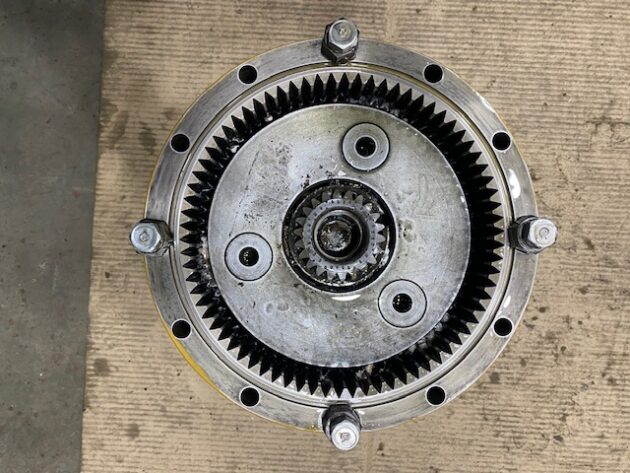 CATERPILLAR   312B  114-8226 - REDUCTOR DE GIRO - Imagen 3