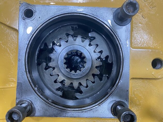 CATERPILLAR  375ME  7I-7617 / 7I-7618 - REDUCTOR DE GIRO - Imagen 5