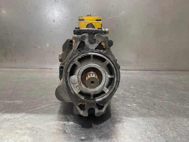 VOLVO  L150C  11026949  - BOMBA DE DIRECCIÓN - Imagen 3