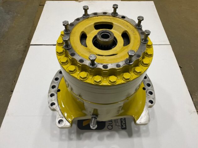 KOMATSU PC600-7 -  - SWING GEAR