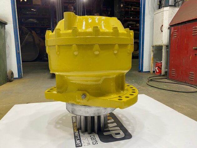 KOMATSU  PC400-3  208-26-00013 - REDUCTOR DE GIRO - Imagen 3