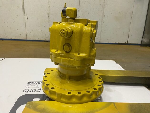 KOMATSU  PC600-7 - 706-75-01251 - SWING MOTOR - Image 2