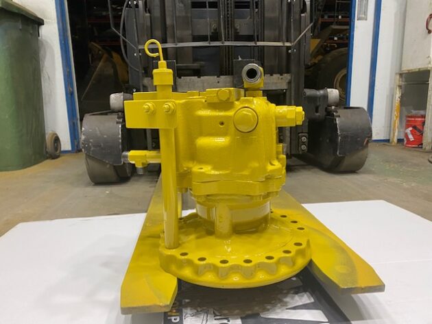 KOMATSU  PC600-7 - 706-75-01251 - SWING MOTOR - Image 3