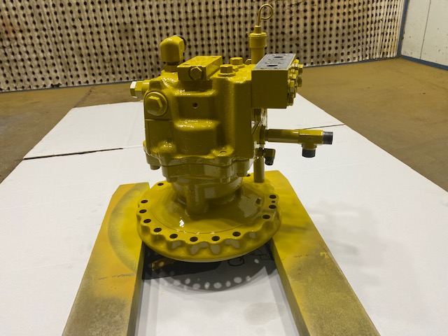 KOMATSU PC600-7 706-75-01251 - MOTOR DE GIRO - Imagen 5