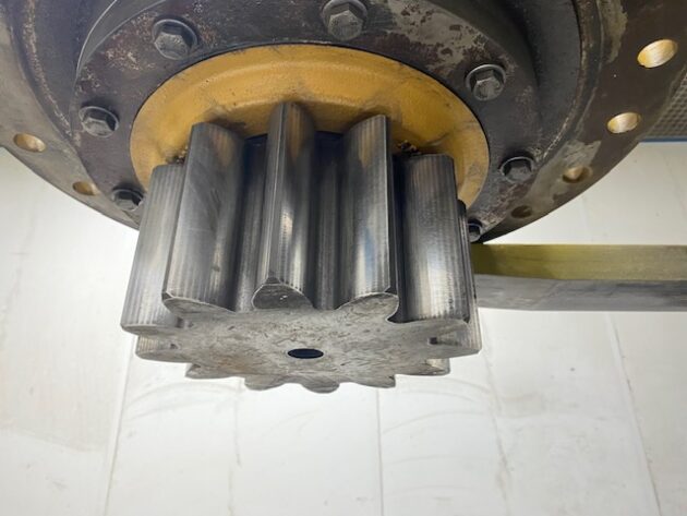 CATERPILLAR   330BL  114-1305 - REDUCTOR DE GIRO - Imagen 8