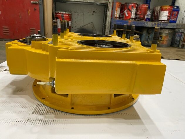 LIEBHERR  R964HD LITRONIC  9273131 - CAJA DE BOMBAS PVG350 / MKA350 - Imagen 5