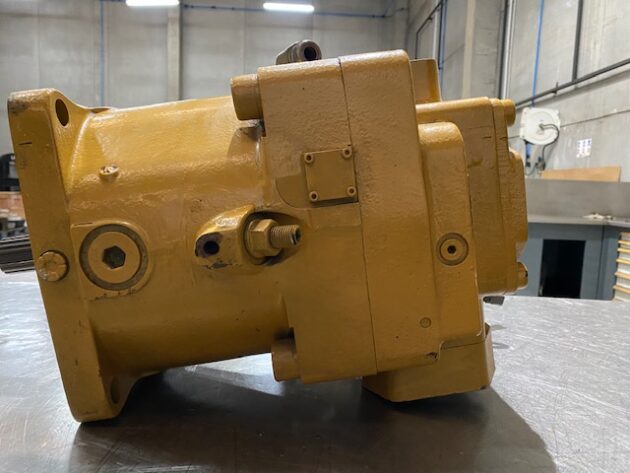 CATERPILLAR  365BLME-II  147-5806 - BOMBA DE GIRO AA11V0260EP2/11R - Imagen 3