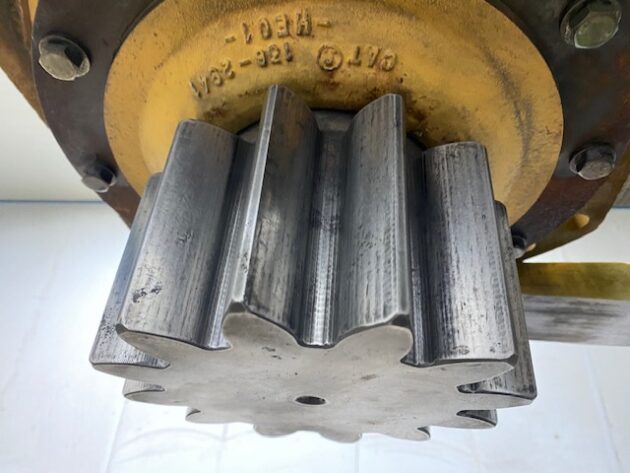 CATERPILLAR  365B-II  199-4589 / 199-4590 - REDUCTOR DE GIRO - Imagen 8