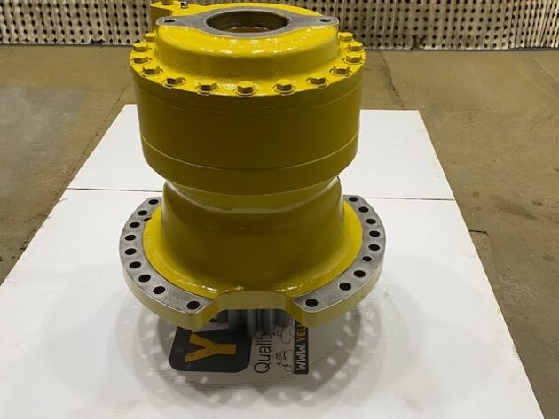 KOMATSU  PC450LC-6K  208-26-00170 - REDUCTOR DE GIRO
