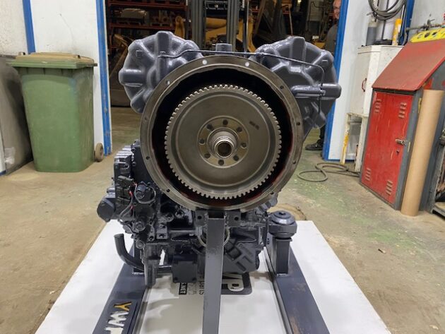 KOMATSU WA320-3 - 714-16-10111 - KTM4420 TRANSMISSION - Image 3