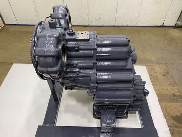 KOMATSU WA320-3 - 714-16-10111 - KTM4420 TRANSMISSION