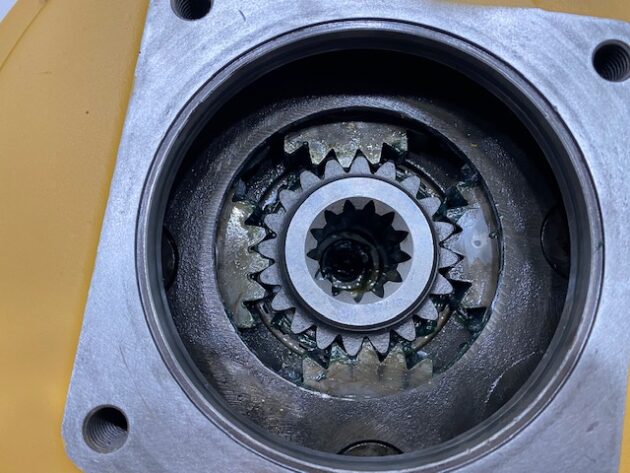 CATERPILLAR 322B - 110-7215 - SWING GEAR - Image 9