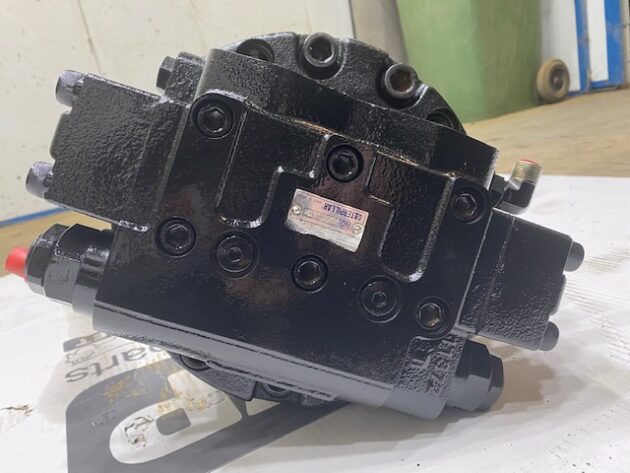 CATERPILLAR  324D  209-5992 / 209-5994 - MOTOR DE TRANSLACIÓN - Imagen 4