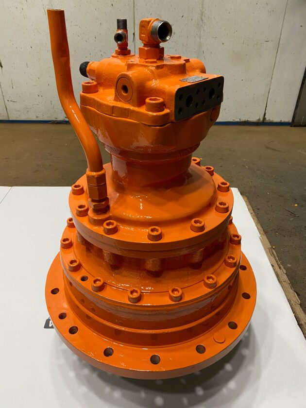 DAEWOO SOLAR 280LC3 - 2401-9141C - SWING MOTOR M2X170CHB - Image 3