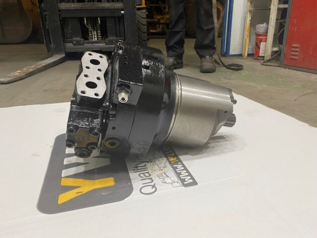 CATERPILLAR  330D  271-6376 - MOTOR DE TRANSLACIÓN - Imagen 4