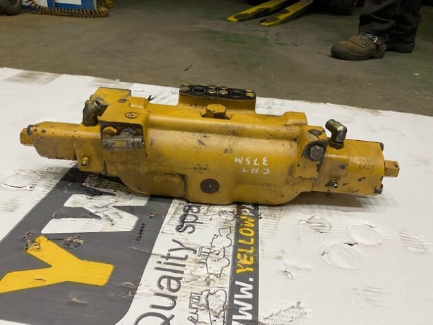 CATERPILLAR  375ME  111-0524 - TACO DE VÁLVULAS DEL MOTOR DE GIRO - Imagen 4